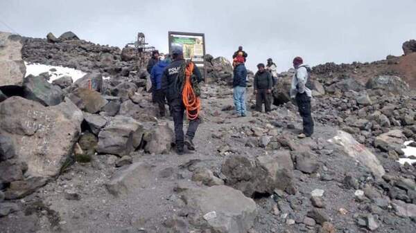 Все рухнули вниз Все рухнули вниз